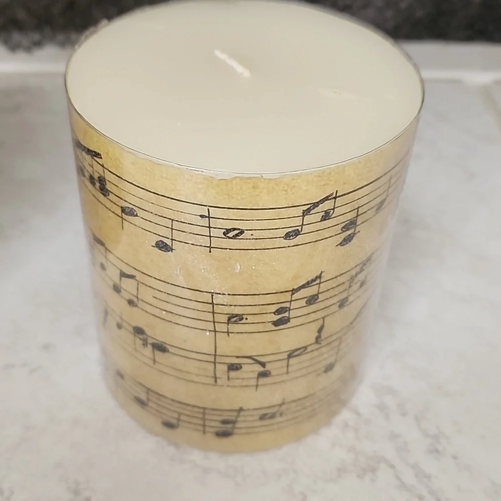 ‼️LAST SET!!‼️ 🕯POTTERY BARN MUSIC NOTE CANDLES🕯